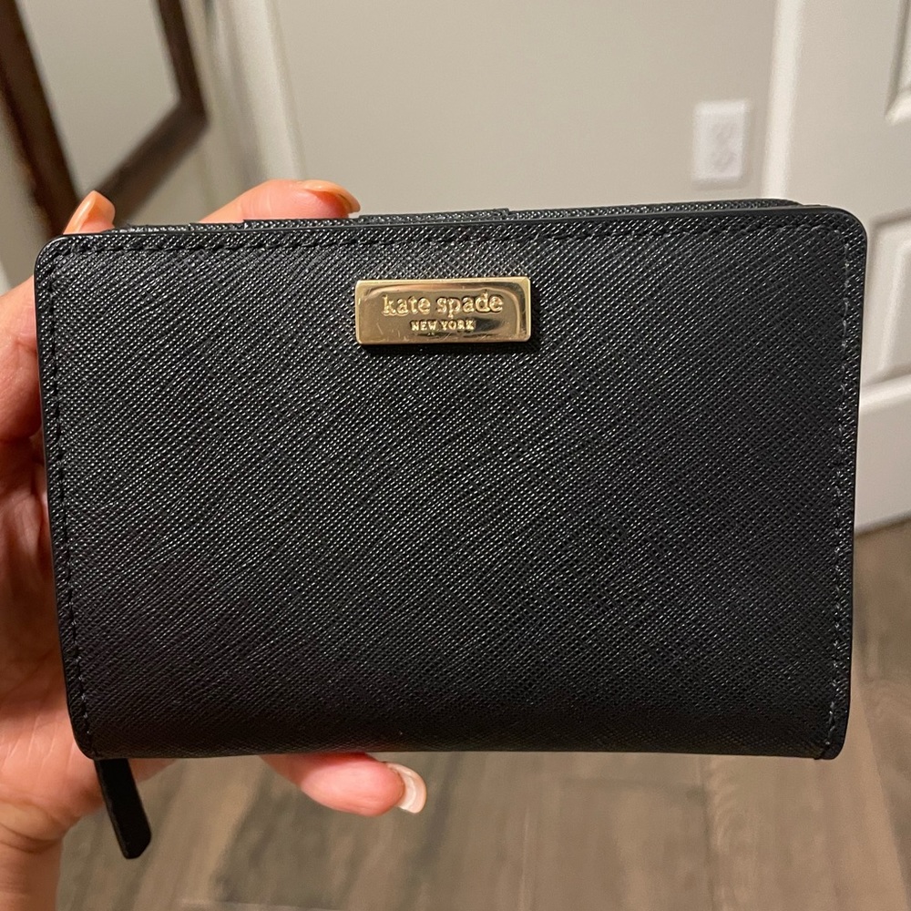 Kate Spade Compact Wallet Black